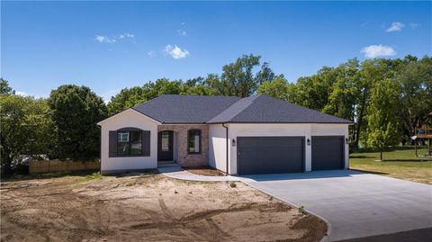 MLS: 2605629