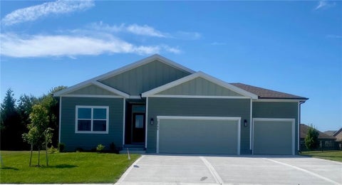 Photo of 18549 W 193rd Street, Spring Hill, KS 66083 (MLS # 2571466)