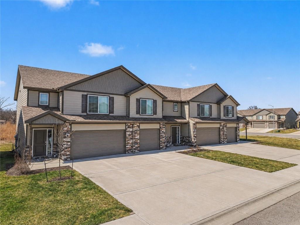 1500 NE Shale Court