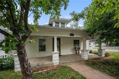 614 S 7th Street Atchison KS 66002