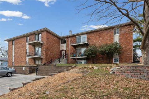 8221 Santa Fe Drive 8 Overland Park KS 66204