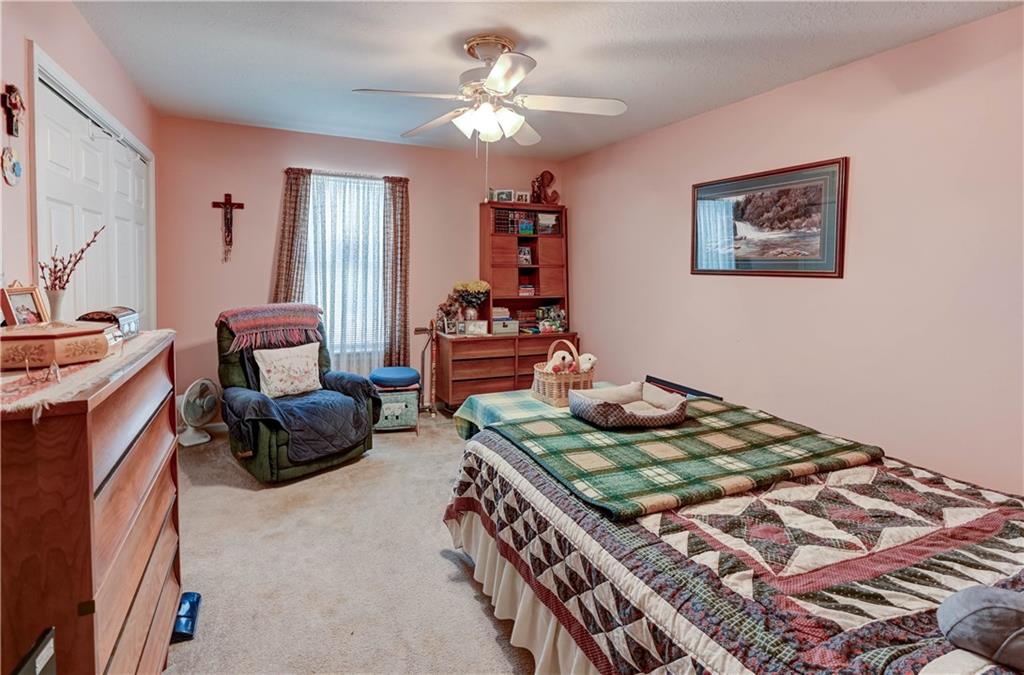 Lansing, Kansas 66043, United States, 4 Bedrooms Bedrooms, ,3 BathroomsBathrooms,Residential,Active,192738