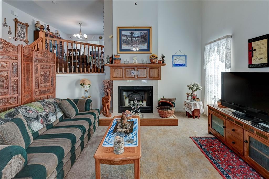 Lansing, Kansas 66043, United States, 4 Bedrooms Bedrooms, ,3 BathroomsBathrooms,Residential,Active,192738