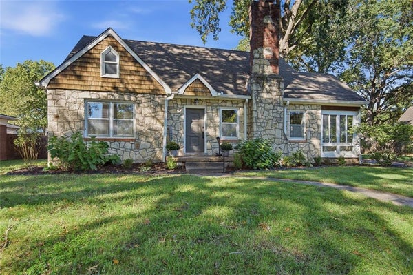 2914 SHRINE PARK RD, LEAVENWORTH, KS 66048 - Image 89be4fea6c99f0422f29fd3aba7bd441/3684383569