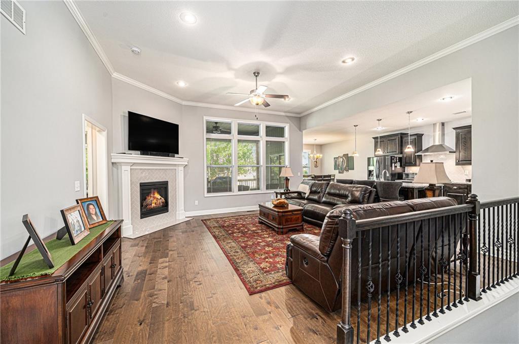 4310 N 141st Place