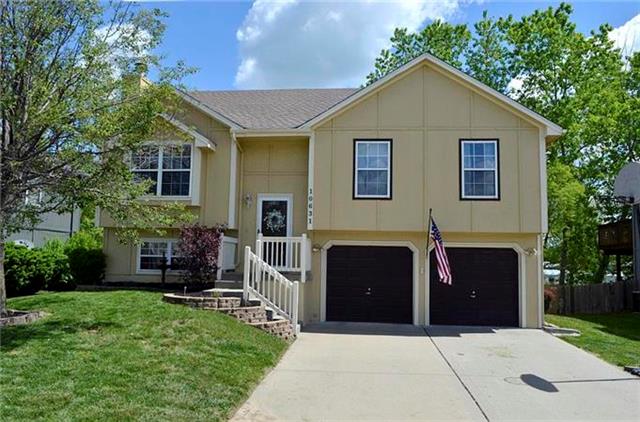 Photo 1 of 25 — 10631 N Booth Avenue, Kansas City, MO 64157