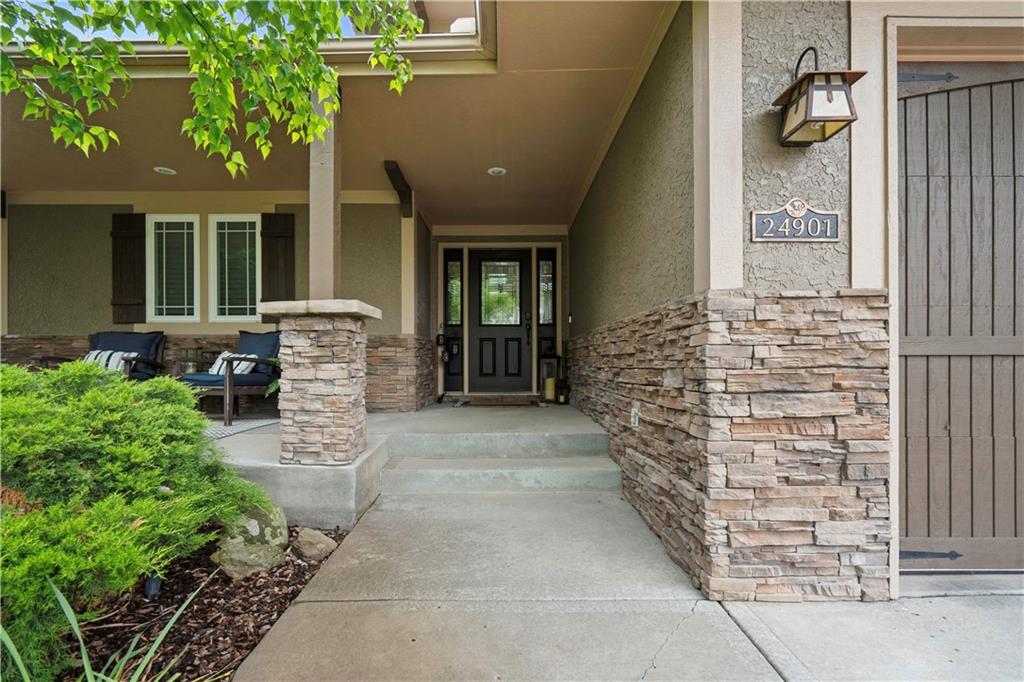 24901 W 91st Place