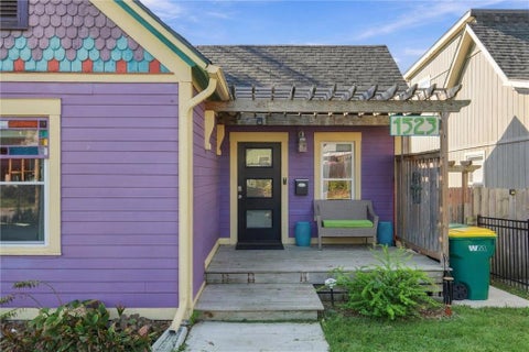 Photo of 1523 W 39th Avenue, Kansas City, KS 66103 (MLS # 2642366)