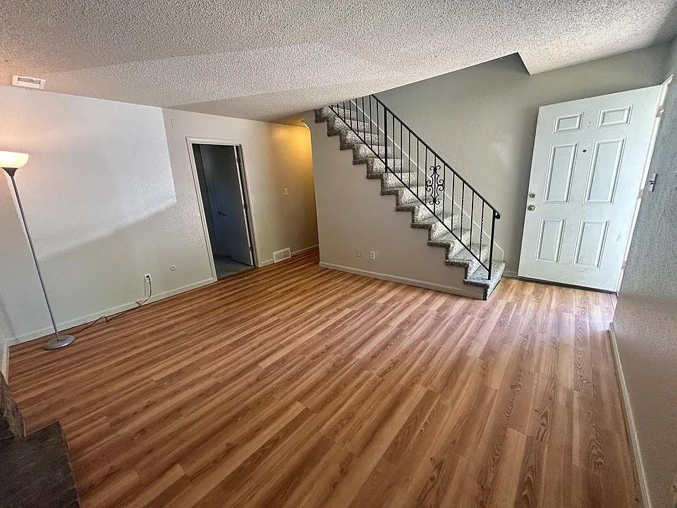 401 SE Melody Lane