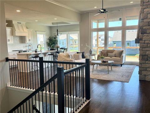 Tiny photo for 1015 Poplar Lane, Liberty, MO 64068 (MLS # 2614744)