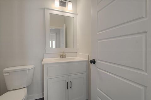 Tiny photo for 1015 Poplar Lane, Liberty, MO 64068 (MLS # 2614744)