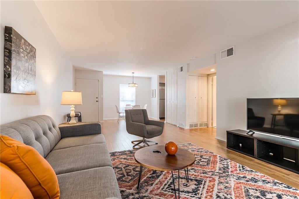 5185 W 75 Street 5185