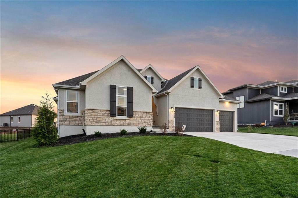 4290 Aspen Drive