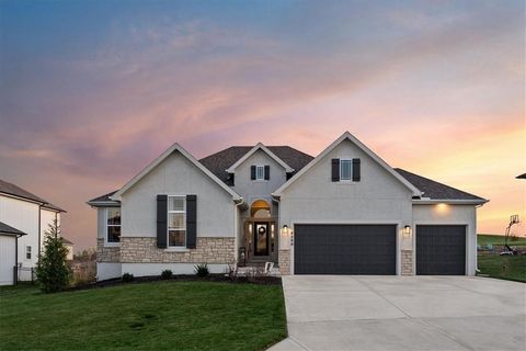 4290 Aspen Drive Basehor KS 66007