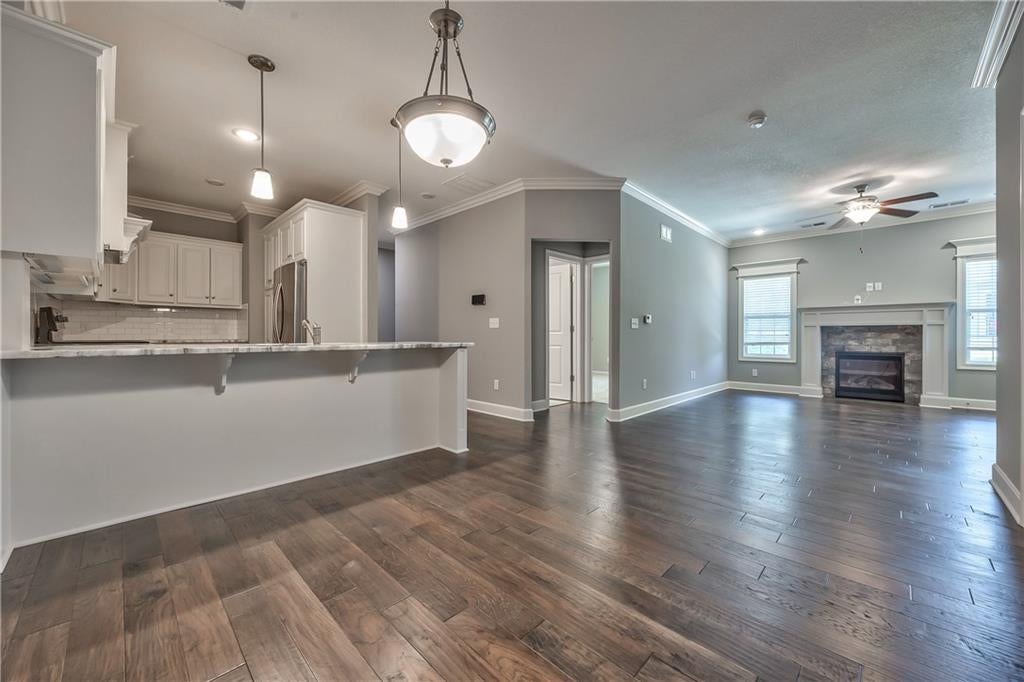 16019 Fontana Street 240