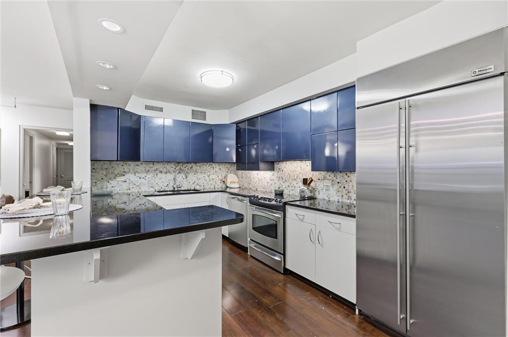 310 W 49th Street 403