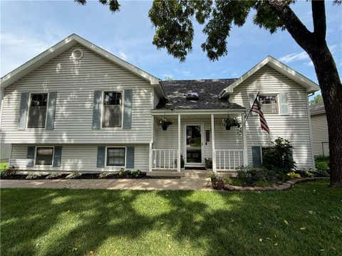 Photo of 2048 NE Concord Street, Lees Summit, MO 64086 (MLS # 2635886)