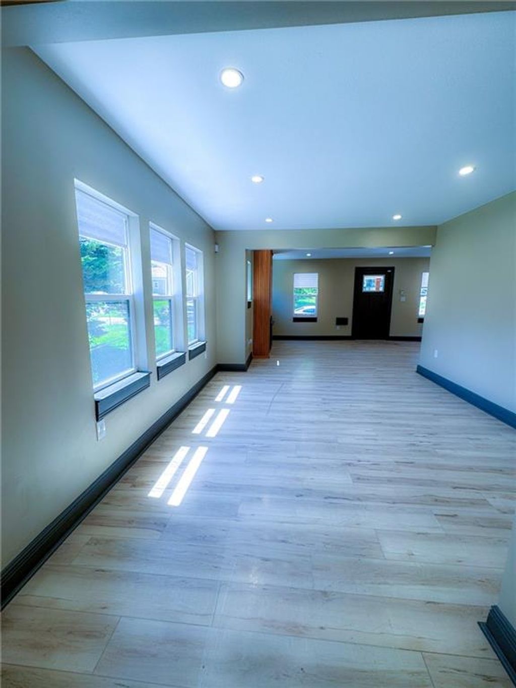 Photo of 7225 College Avenue, Kansas City, MO 64132 (MLS # 2618329)