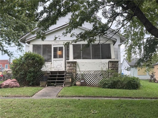 501 E 5TH ST, TONGANOXIE, KS 66086 - Image 8aab33dedc5e8d39326032003d336960/4244630006