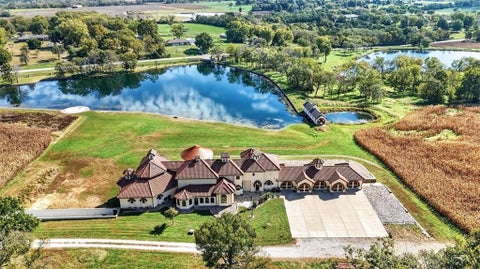 Photo of 13230 SE Raytown Road, Kansas City, MO 64149 (MLS # 2648878)