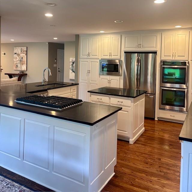 3015 W 83rd Street