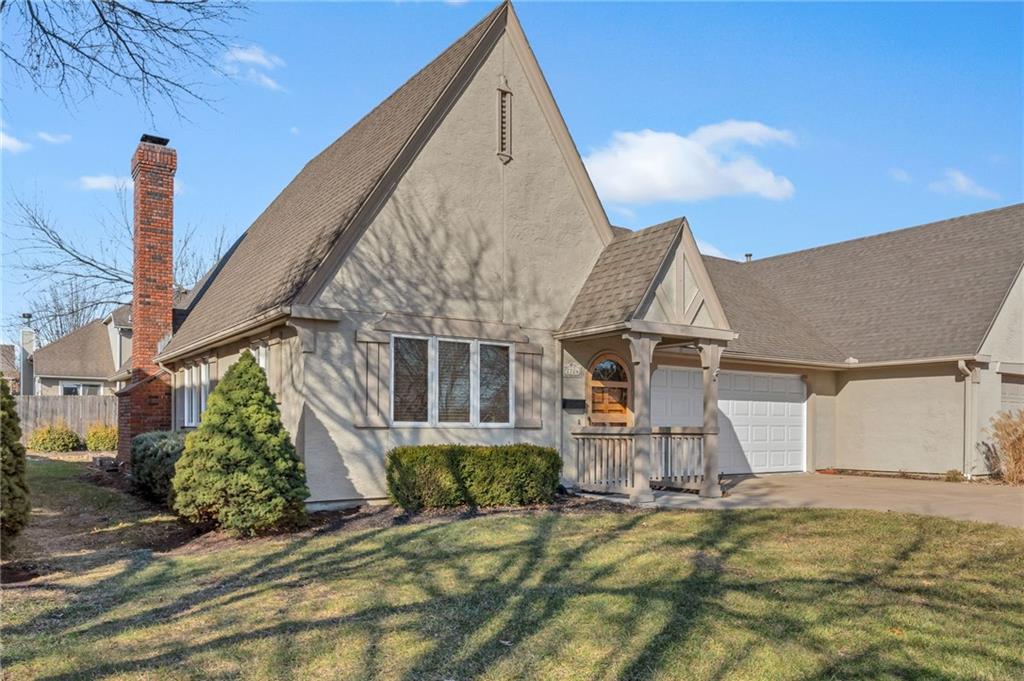 2724 Chipperfield Road