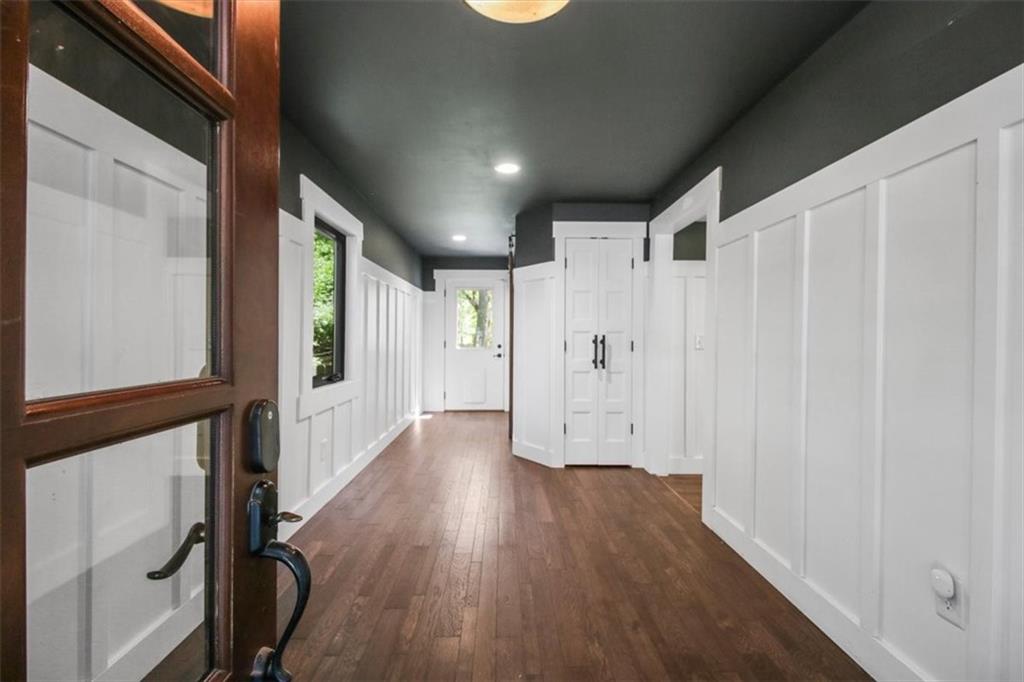 303 SW 2nd Street