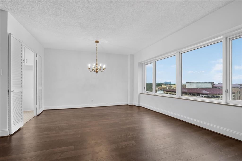 4545 Wornall Road 1209