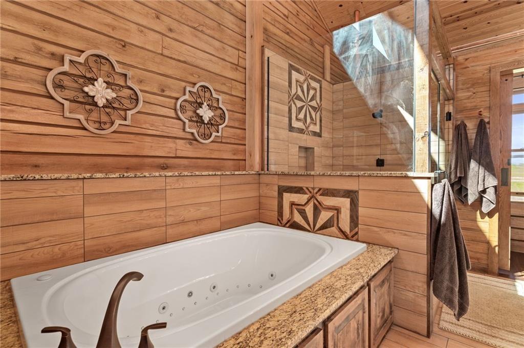 Hamilton, Missouri 64644, United States, 3 Bedrooms Bedrooms, ,2 BathroomsBathrooms,Residential,Active,119731