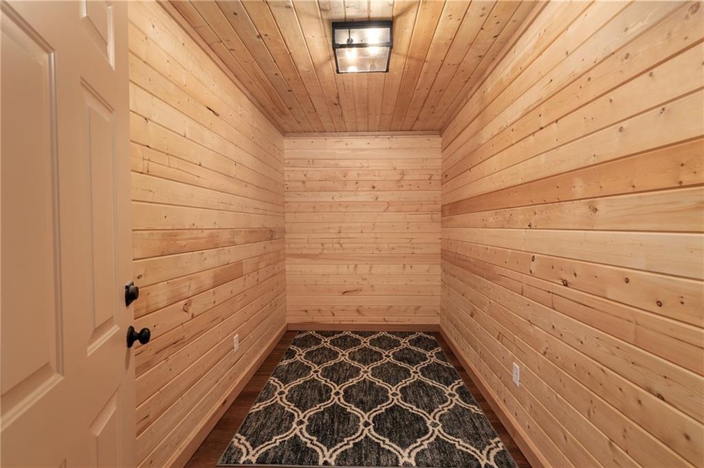 Hamilton, Missouri 64644, United States, 3 Bedrooms Bedrooms, ,2 BathroomsBathrooms,Residential,Active,119731
