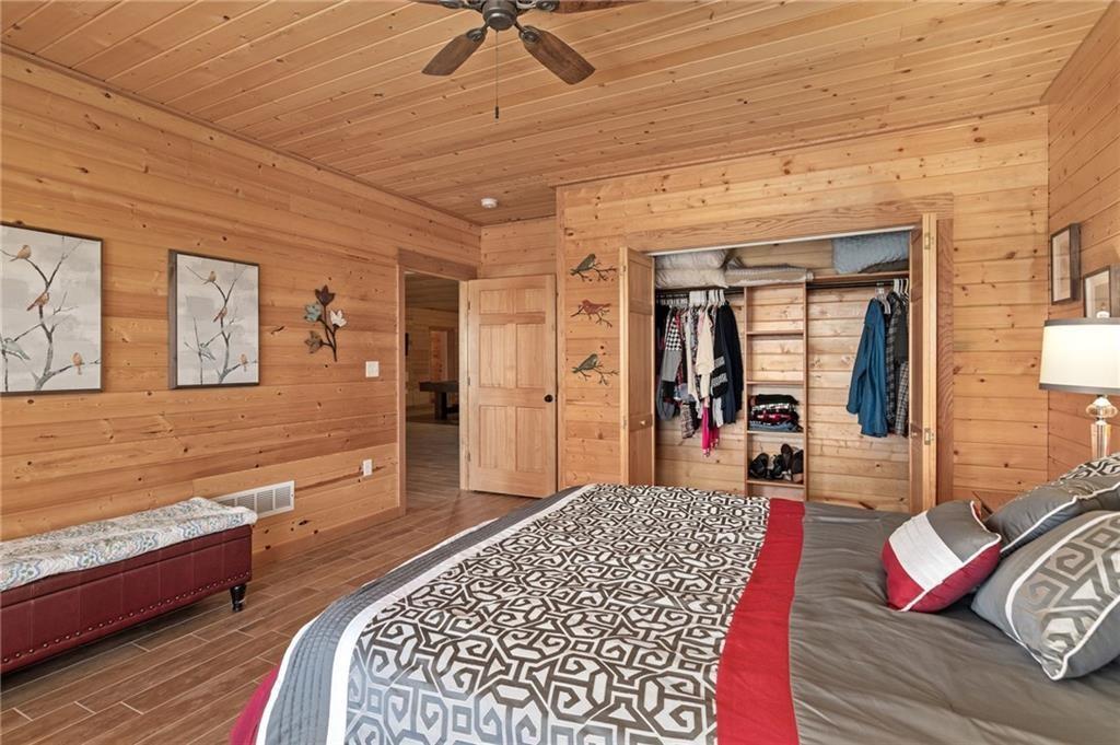 Hamilton, Missouri 64644, United States, 3 Bedrooms Bedrooms, ,2 BathroomsBathrooms,Residential,Active,119731