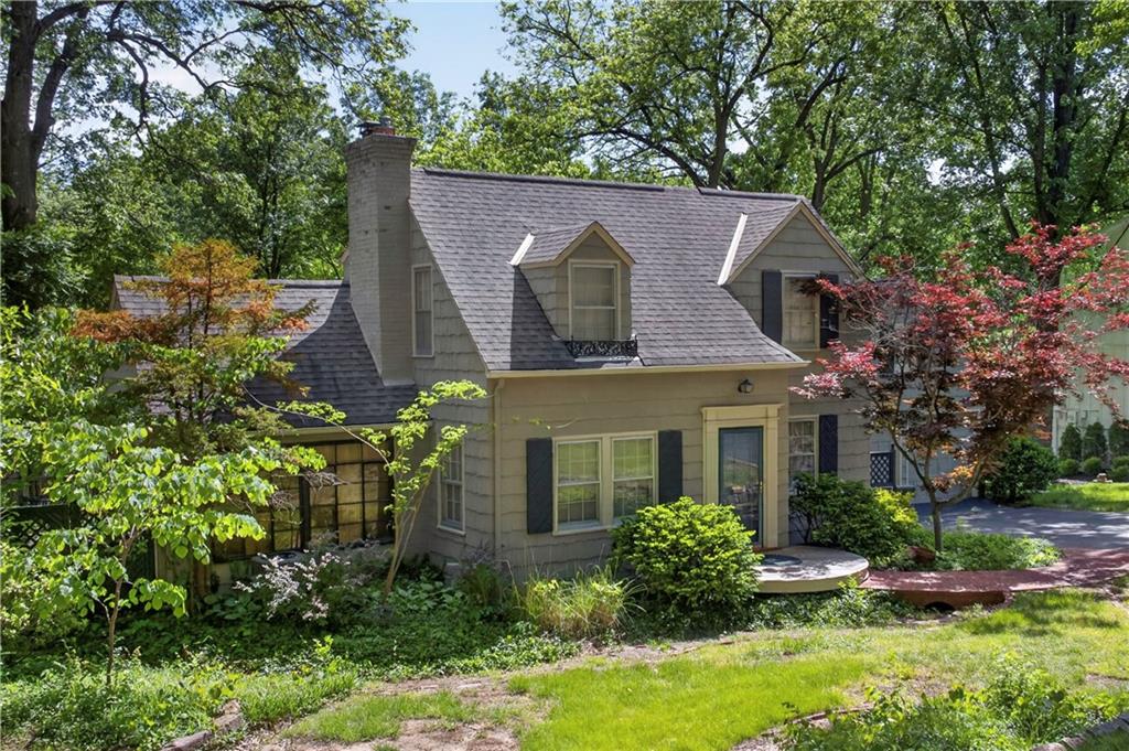 3701 Shawnee Mission Parkway