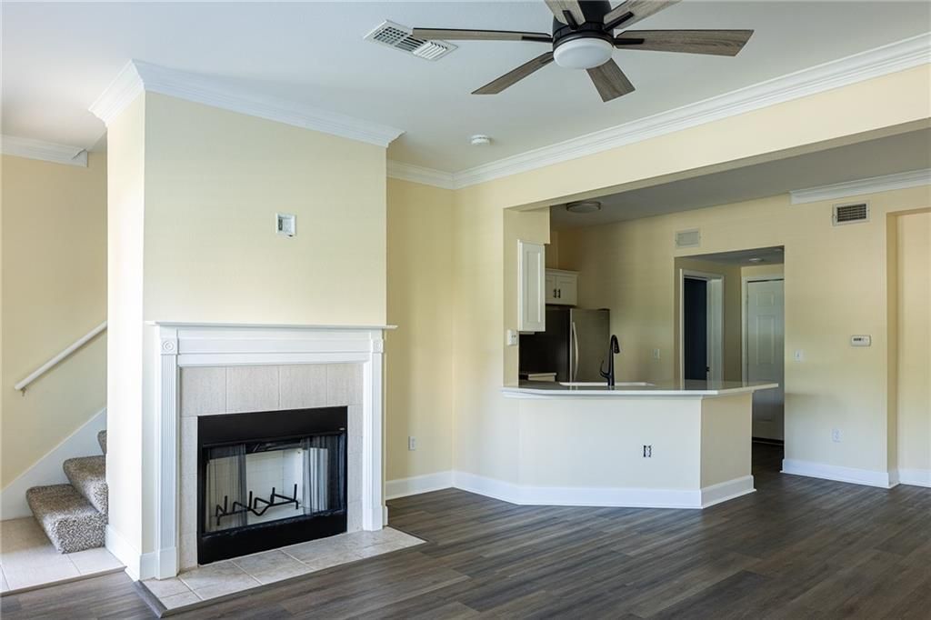 Photo of 11603 Tomahawk Creek Parkway #F, Leawood, KS 66211 (MLS # 2614800)