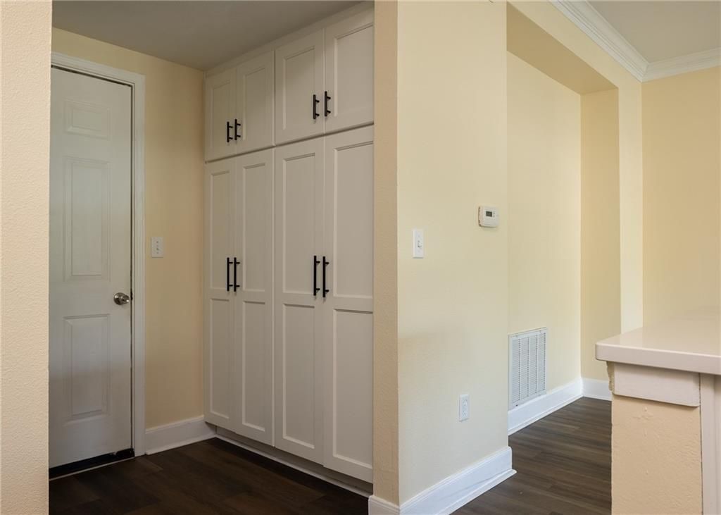 Photo of 11603 Tomahawk Creek Parkway #F, Leawood, KS 66211 (MLS # 2614800)