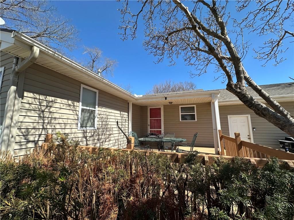 Photo of 13641 Hollingsworth Road, Kansas City, KS 66109 (MLS # 2608236)
