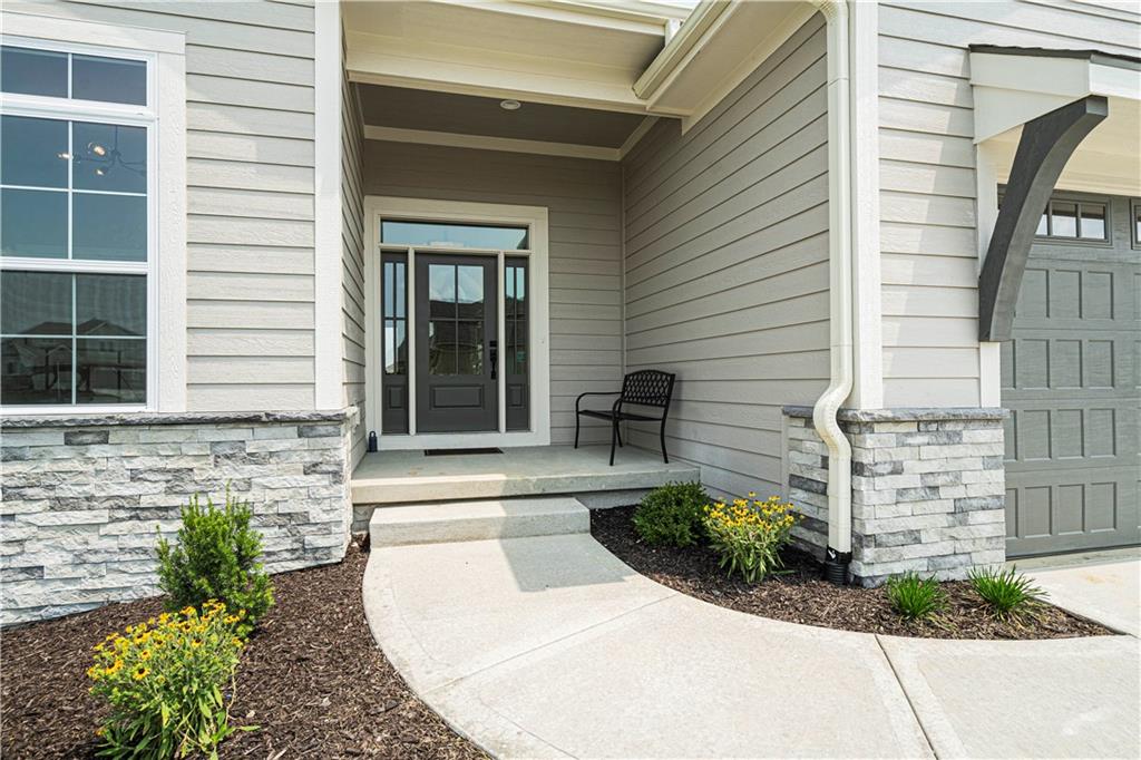22018 W 114th Court