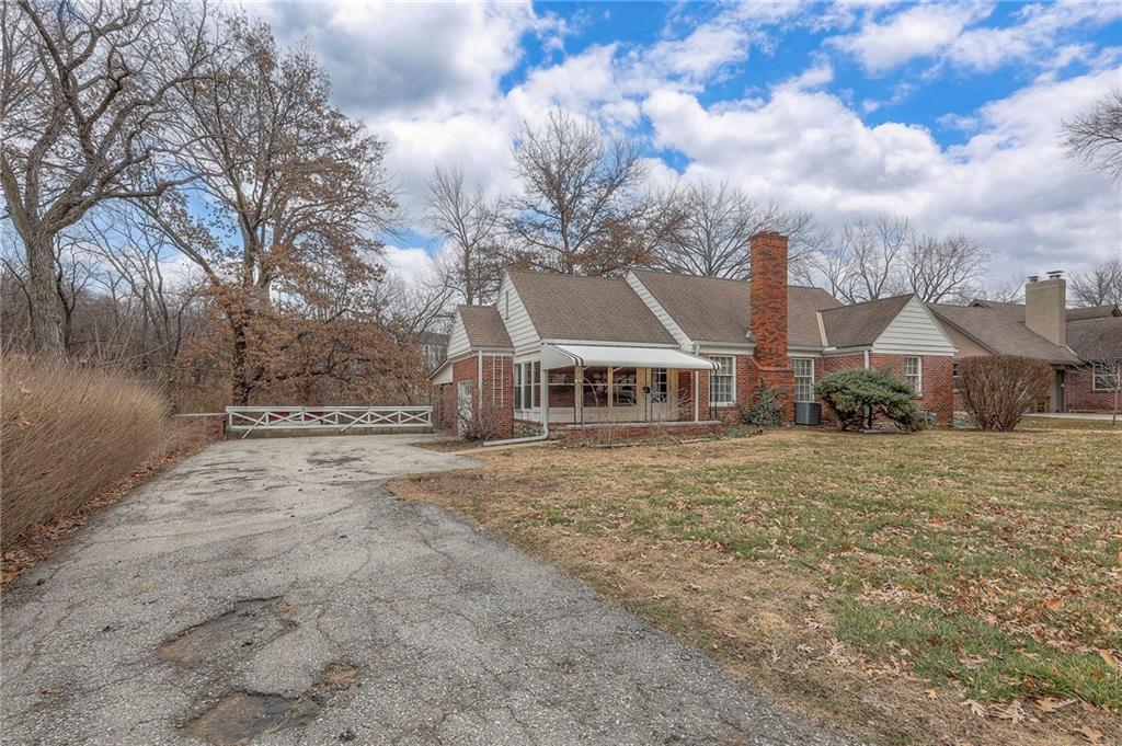 8715 High Drive