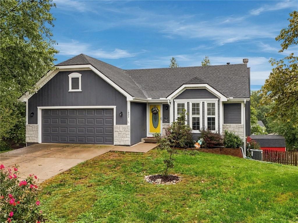 1027 Swallow Court