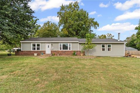 309 N 4th Street, Odessa, MO 64076 - #: 2571514