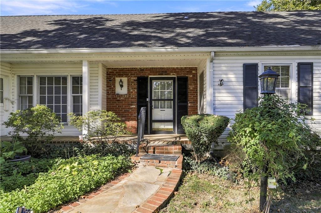 8136 Outlook Lane