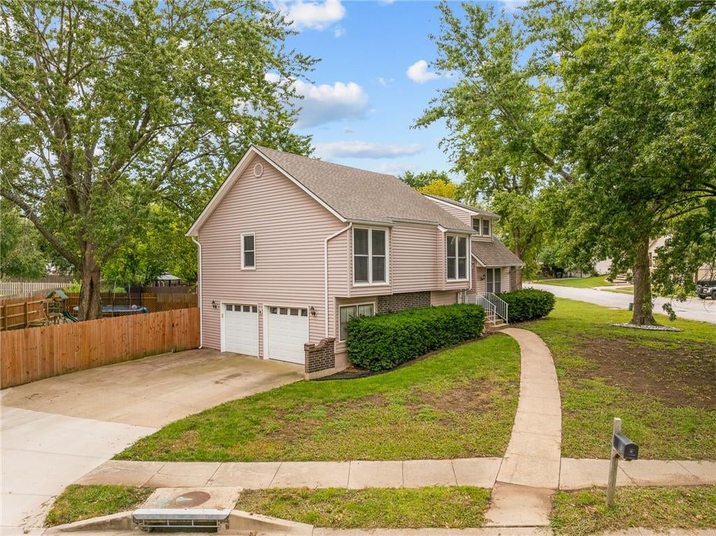 3712 Christiansen Drive