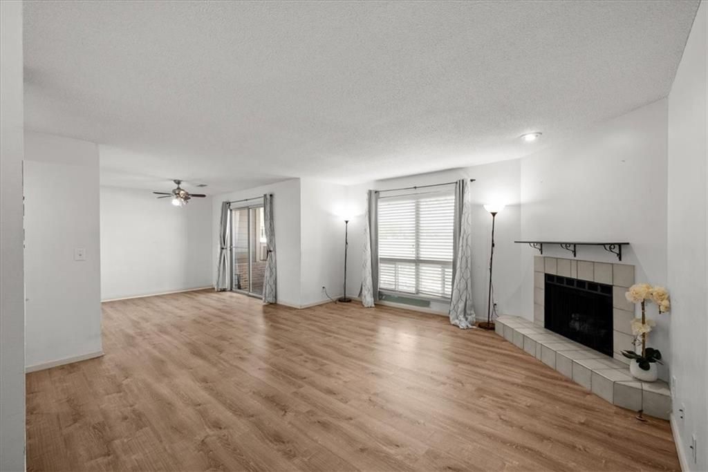 Photo of 11110 Nieman #101 Road, Overland Park, KS 66210 (MLS # 2614704)