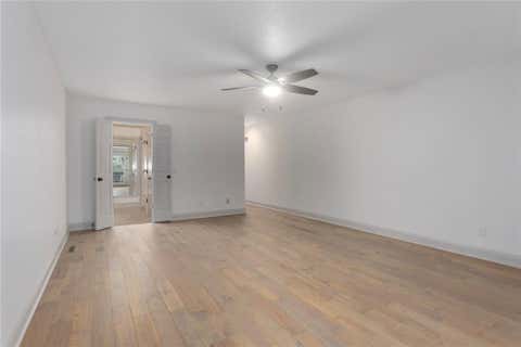 Tiny photo for 331 Westwoods Circle, Liberty, MO 64068 (MLS # 2634331)