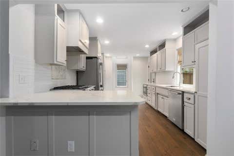 Tiny photo for 331 Westwoods Circle, Liberty, MO 64068 (MLS # 2634331)