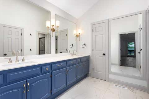 Tiny photo for 331 Westwoods Circle, Liberty, MO 64068 (MLS # 2634331)