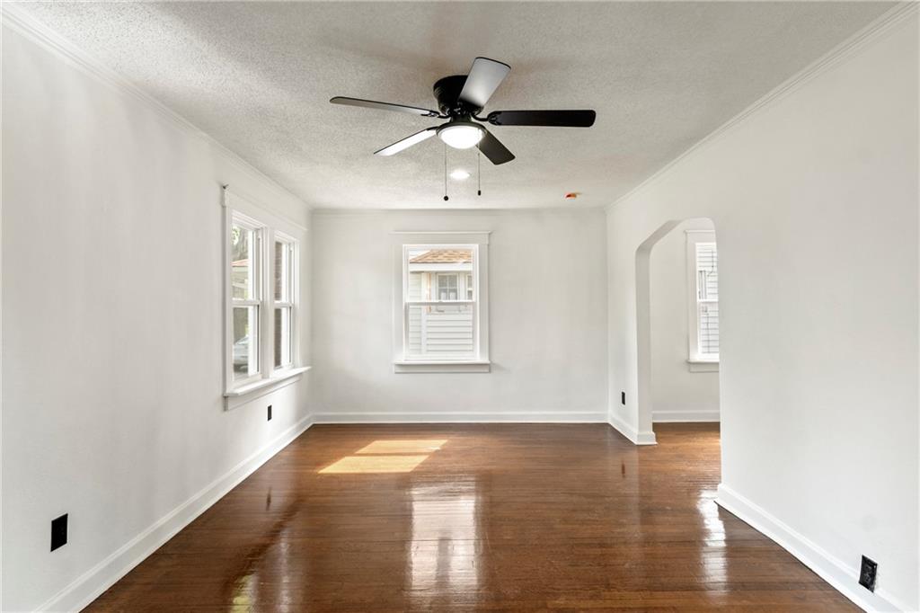 1133 E 75th Street