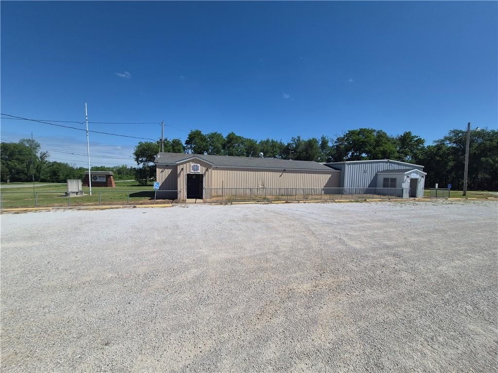 Photo of 10283 Harper Road, Fredonia, KS 66736 (MLS # 2618973)