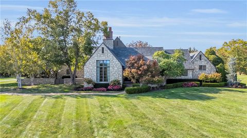10400 Howe Lane Leawood KS 66206