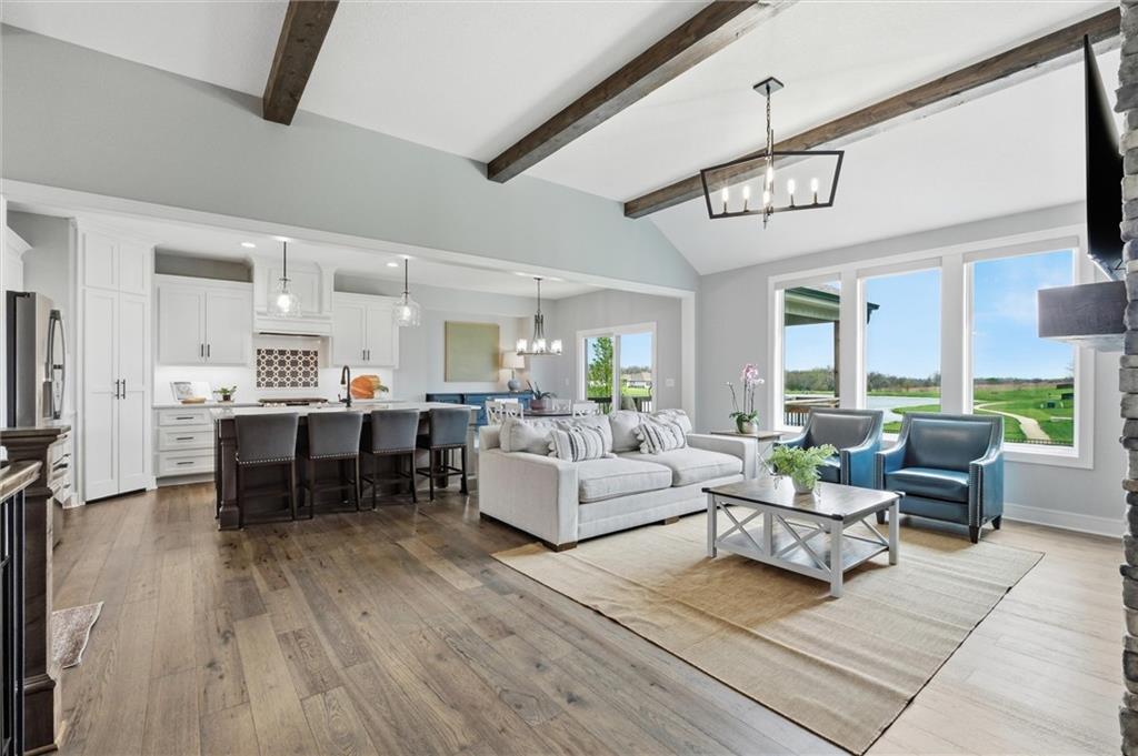 19415 W 201st Terrace