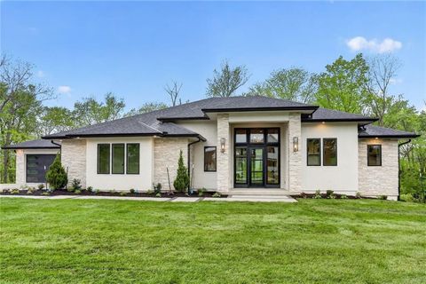 7260 NW Pampas Lane, Parkville, MO 64152 - #: 2587479